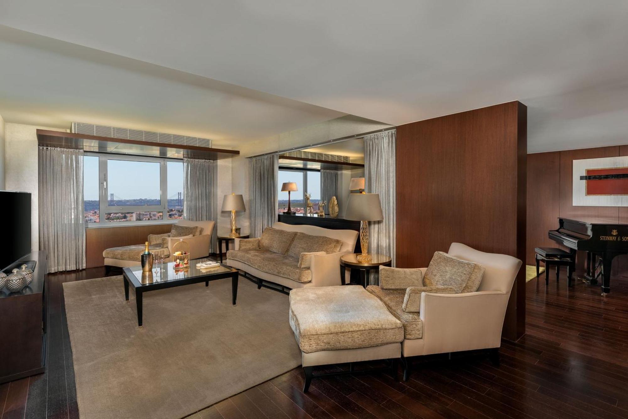 Sheraton & 5* Lisbon